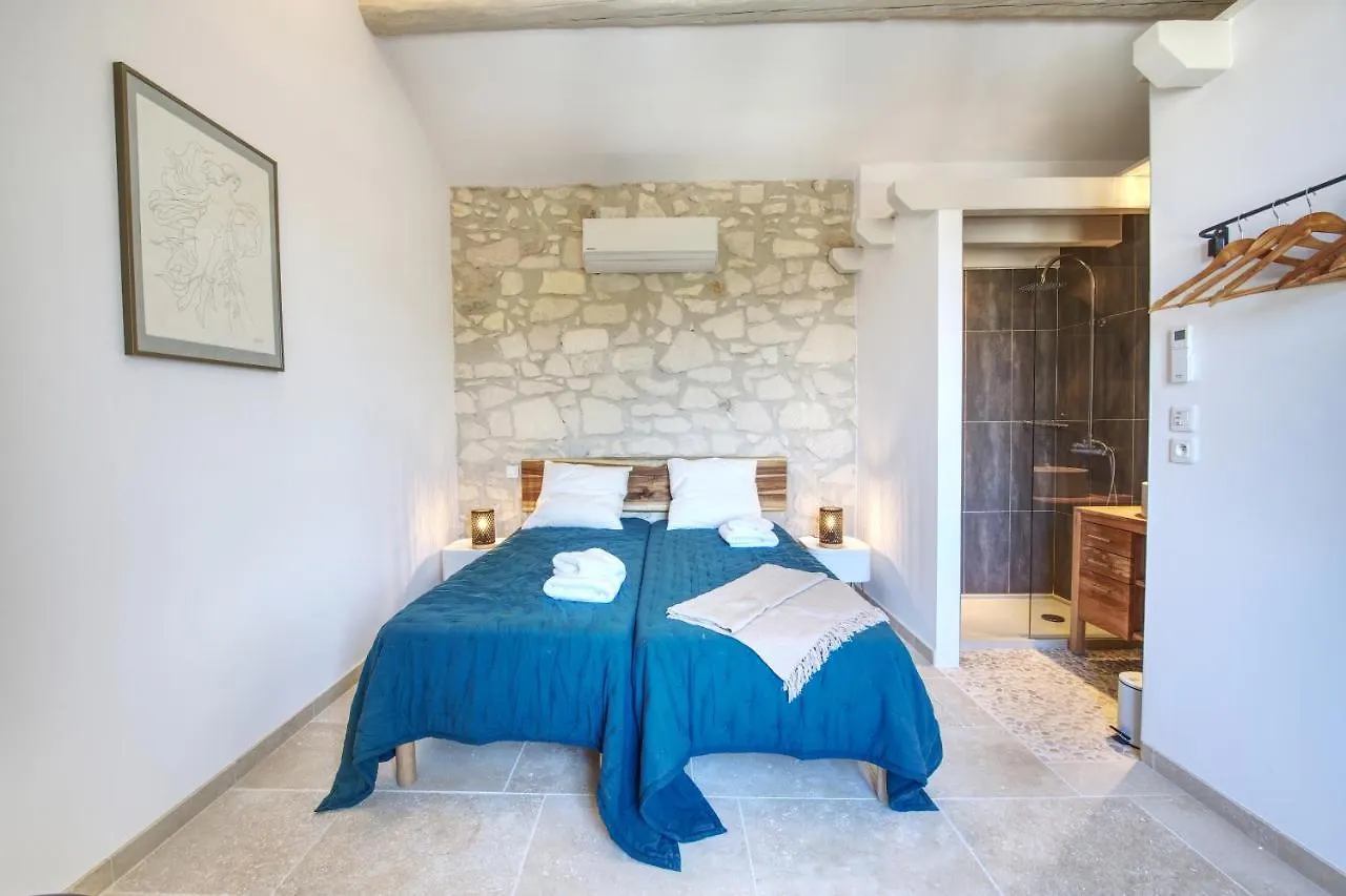 Le Mazet D'Ernestine - Piscine Et Cheminee Villa Fontvieille France